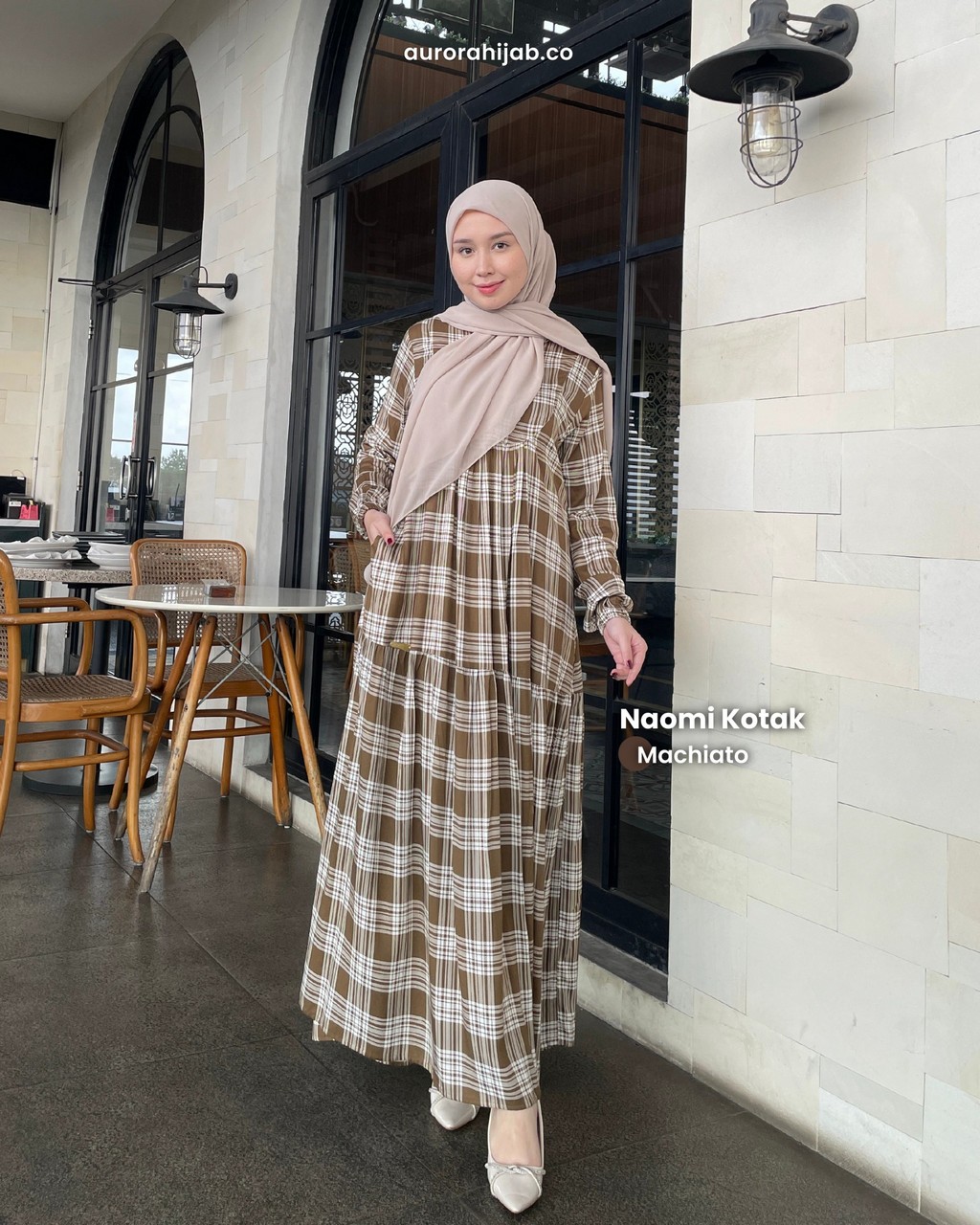naomi kotak machiato