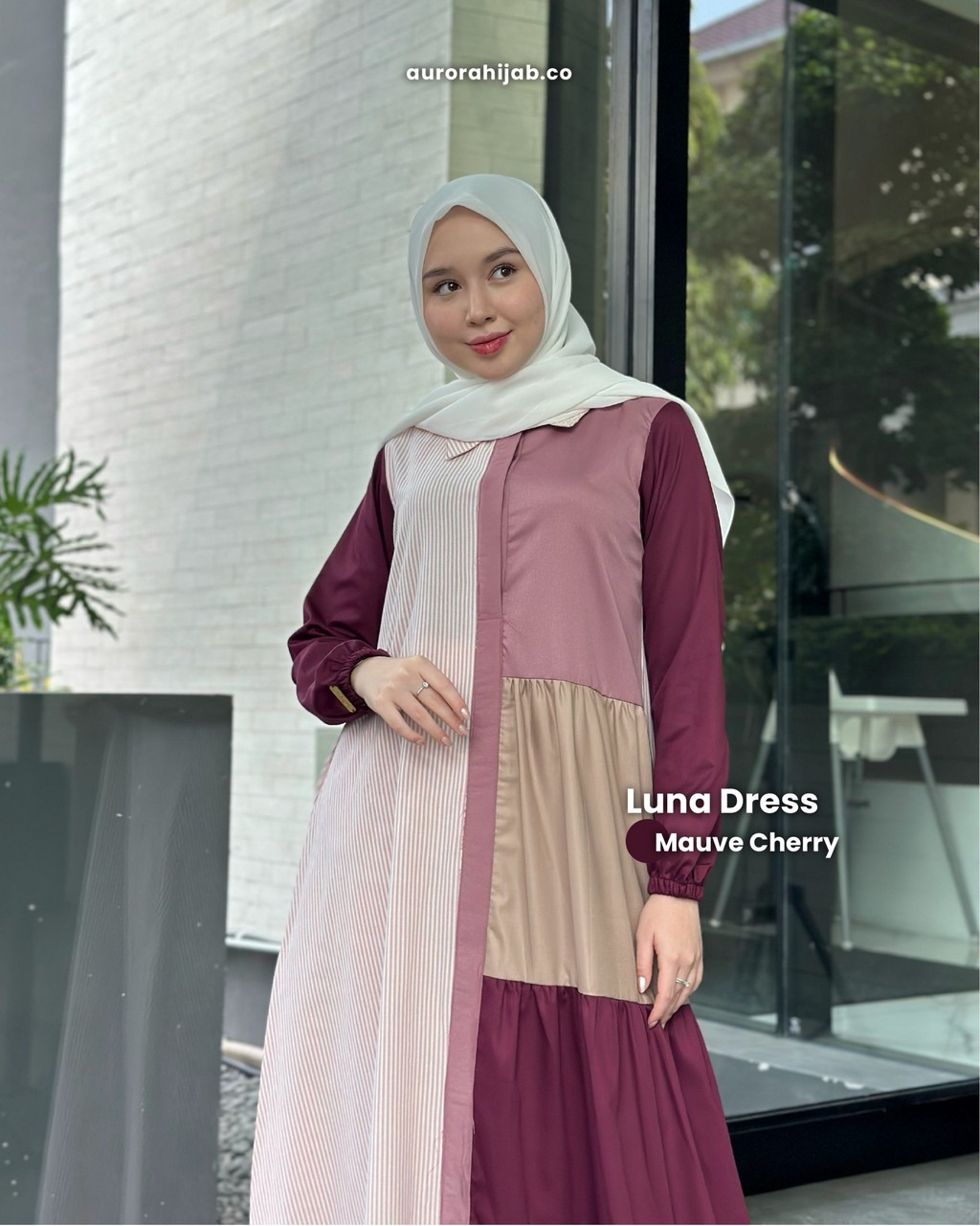 Luna dress mauve cherry