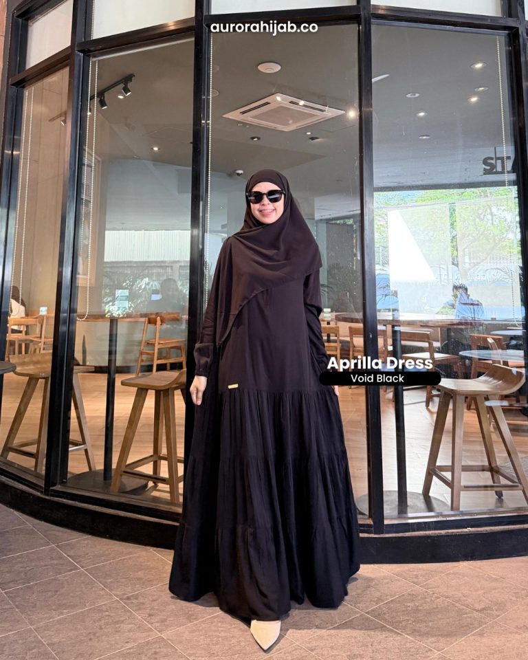 Aprilla Dress Void Black