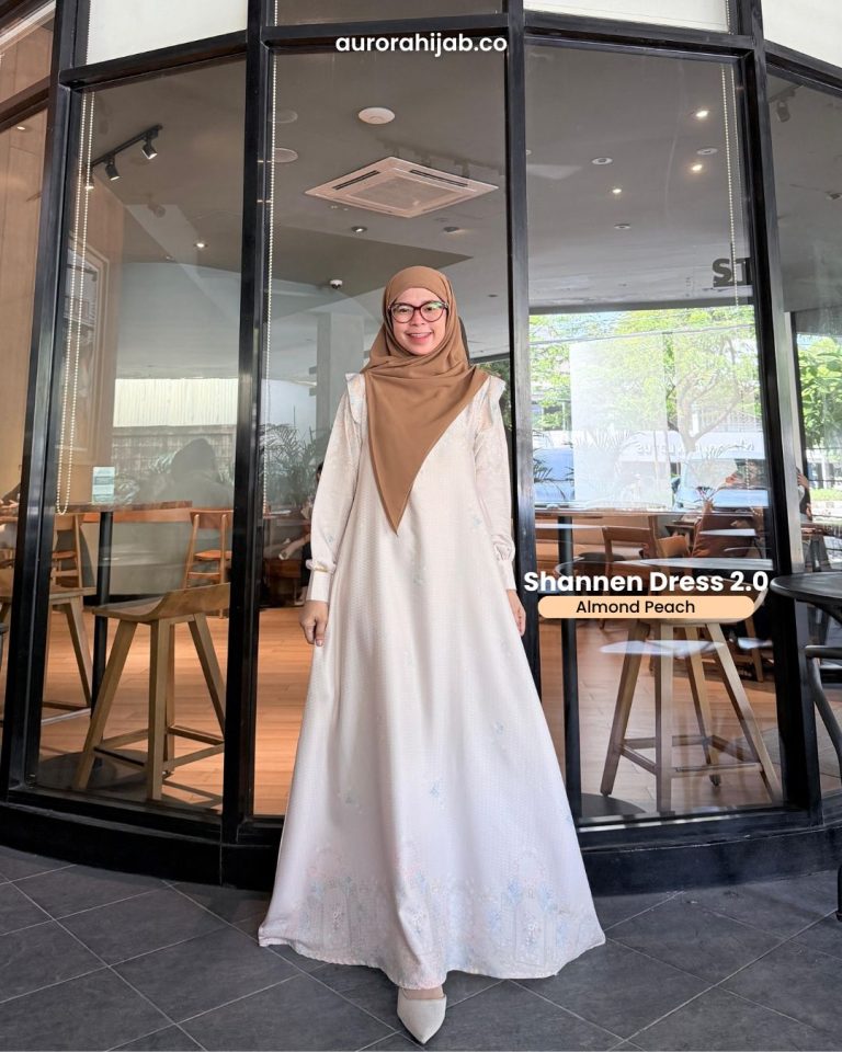 Shannen Dress 2 Almond Peach